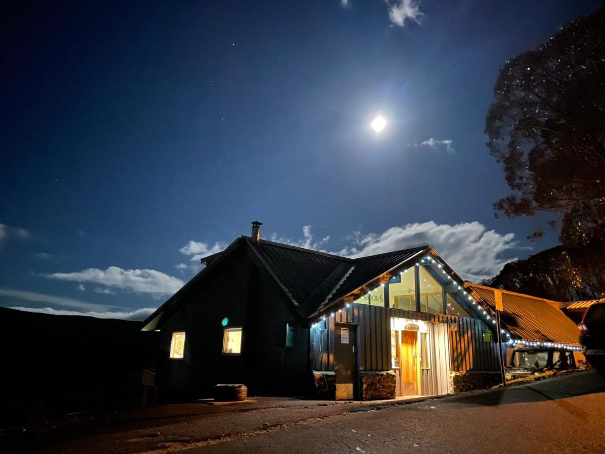 פאלס קריק Cooroona Alpine Lodge מראה חיצוני תמונה