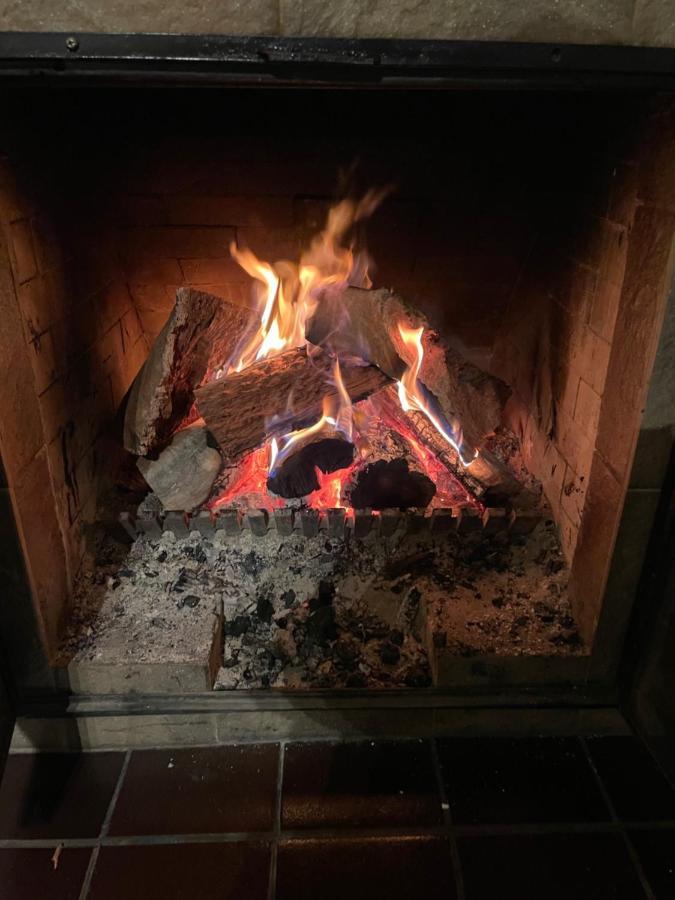 פאלס קריק Cooroona Alpine Lodge מראה חיצוני תמונה