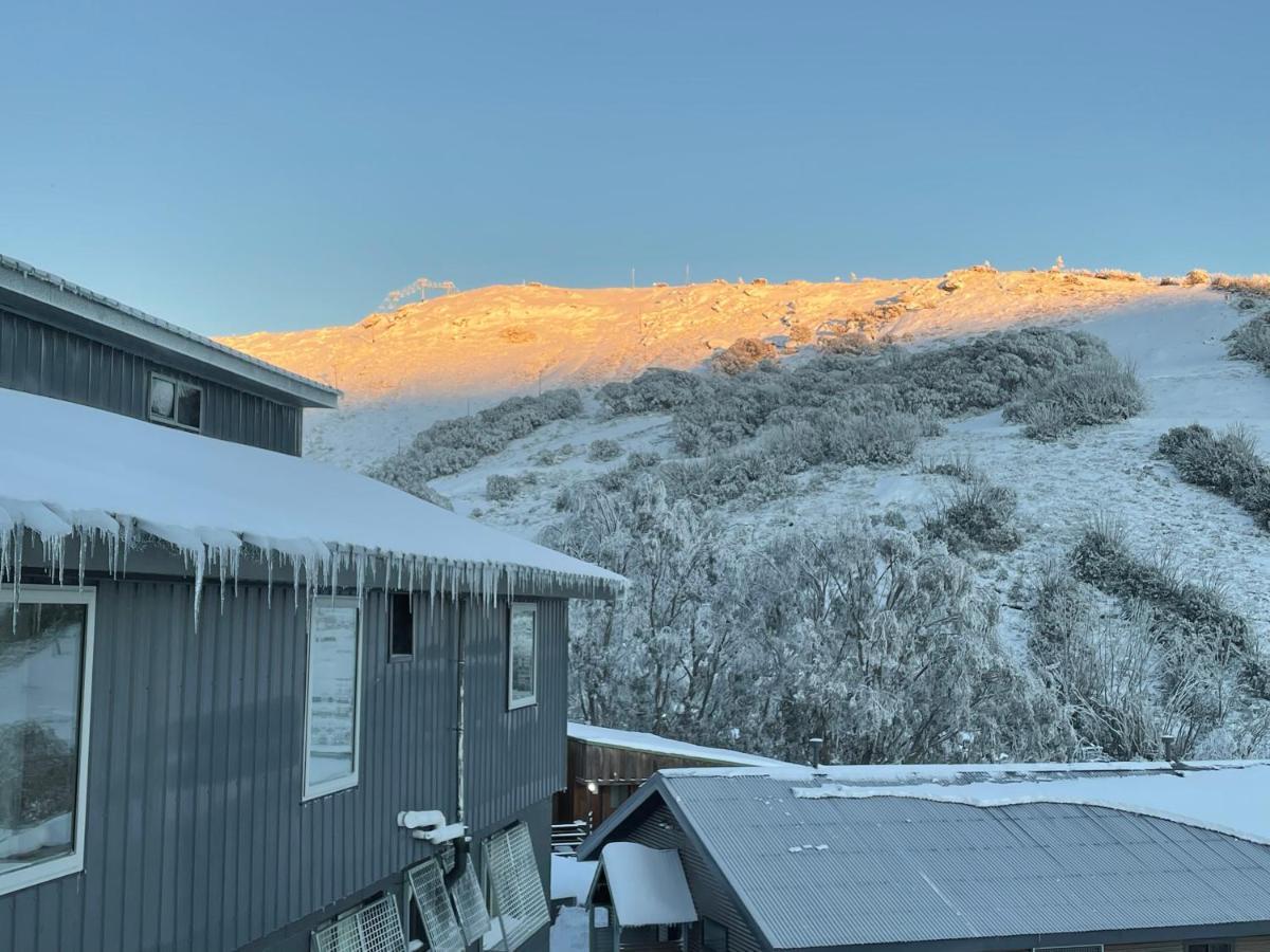 פאלס קריק Cooroona Alpine Lodge מראה חיצוני תמונה